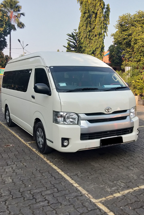 Rental Hiace Solo